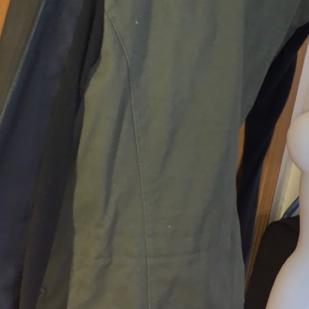 Jacket - Picture 4 of 4